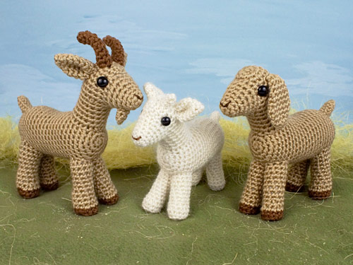 Farmyard Goats crochet pattern by PlanetJune