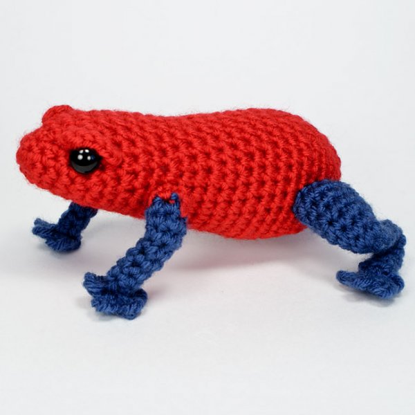 Poison Dart Frog amigurumi crochet pattern - Click Image to Close