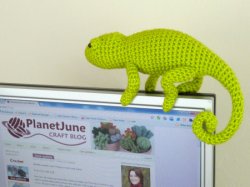 (image for) Chameleon (lizard) amigurumi crochet pattern