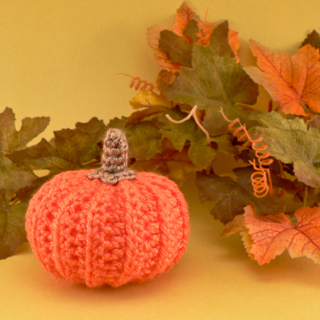 Pumpkin DONATIONWARE crochet pattern - Click Image to Close