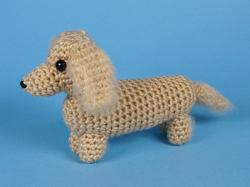 Dudley, made from AmiDogs Dachshund crochet pattern by PlanetJune