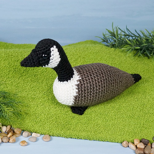 canada goose crochet pattern by planetjune