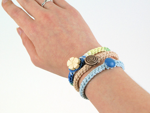 Stretchy Bracelets Free Crochet Pattern - CrochetKim™