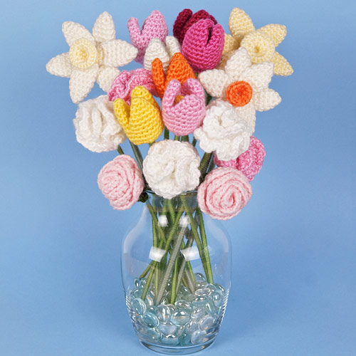 yarn flower bouquet