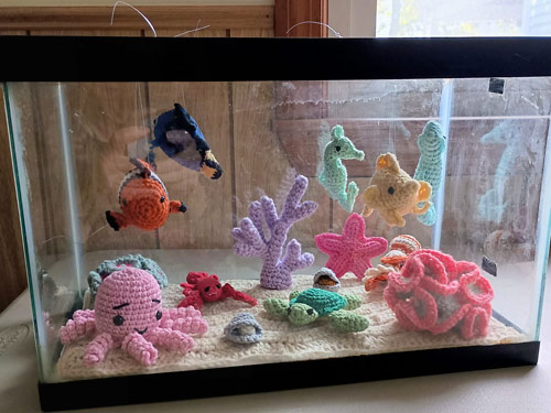 crochet aquarium by Marion McEwan