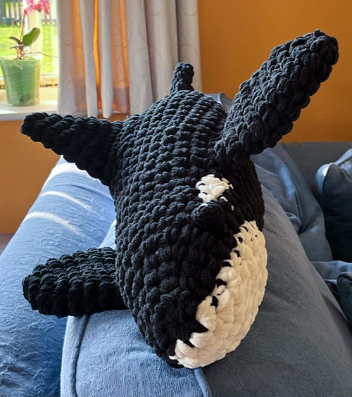 The Complete Guide to Giant Amigurumi - a crochet ebook by June Gilbank