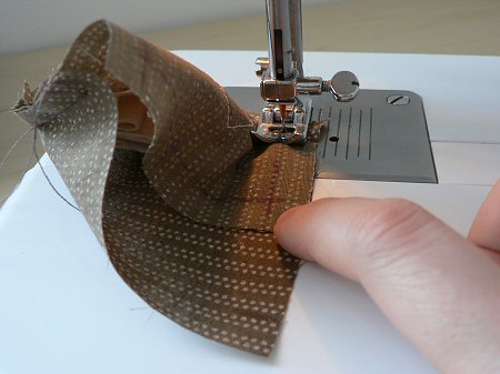 Loops & Threads™ Wrist Pin Cushion