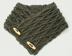 (image for) Diamond Lattice Neckwarmer crochet pattern