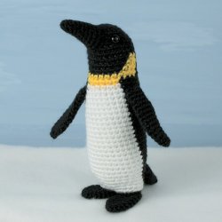 (image for) Emperor Penguin Family amigurumi crochet patterns (adult & baby)