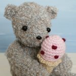 (image for) Ice Cream Bear amigurumi crochet pattern