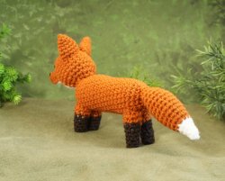 (image for) Red Fox amigurumi crochet pattern