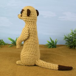 (image for) Meerkat amigurumi crochet pattern