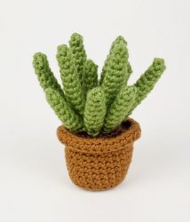 (image for) Succulent Collection 3: FOUR realistic crochet patterns