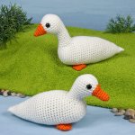 (image for) Duck and Goose amigurumi crochet pattern