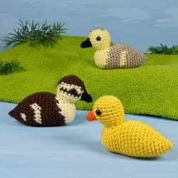 (image for) Ducklings and Goslings amigurumi crochet pattern